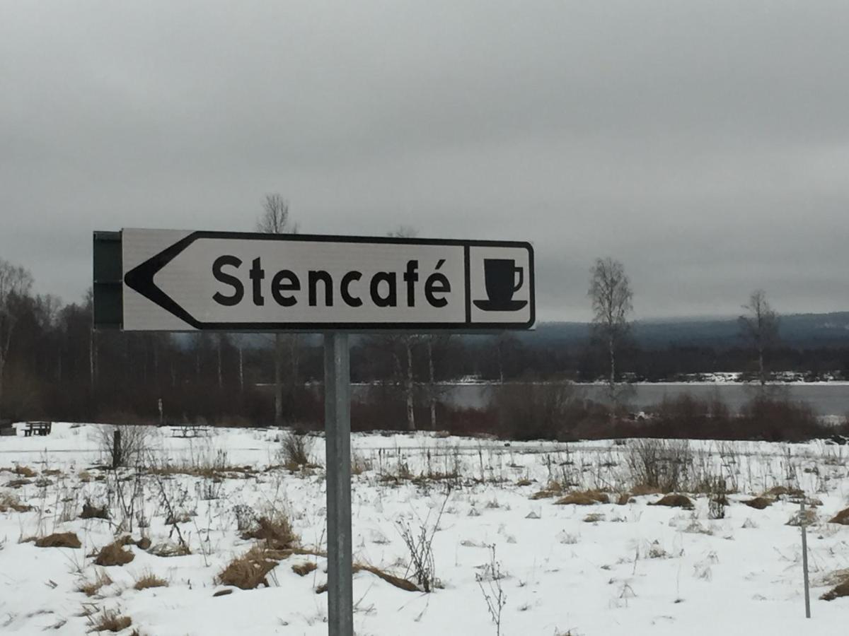 Stuga Vid Hedenaesets Stencafe Hedenäset Exterior foto