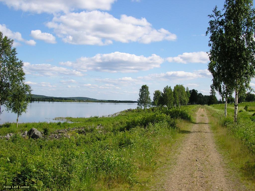 Stuga Vid Hedenaesets Stencafe Hedenäset Exterior foto