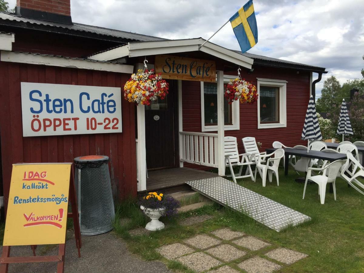 Stuga Vid Hedenaesets Stencafe Hedenäset Exterior foto